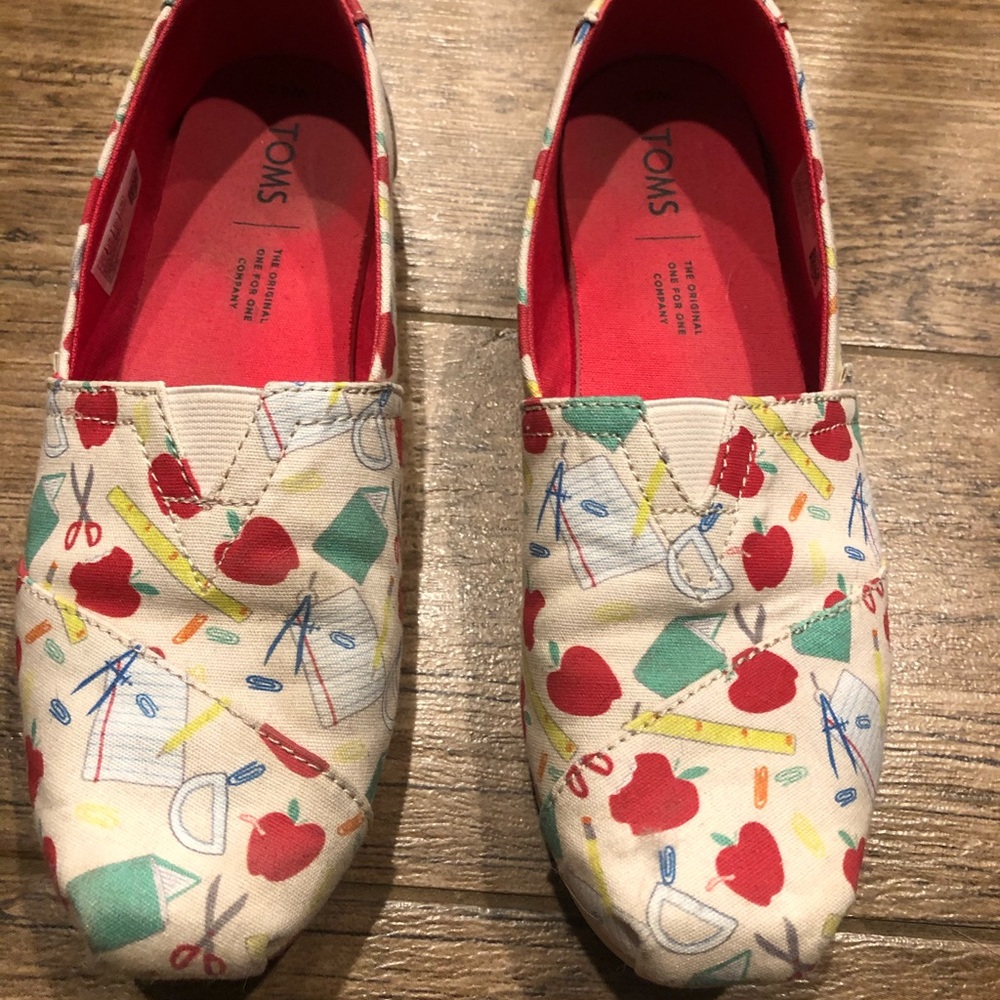 Teacher School Supplies Print Toms Flats size 6.5